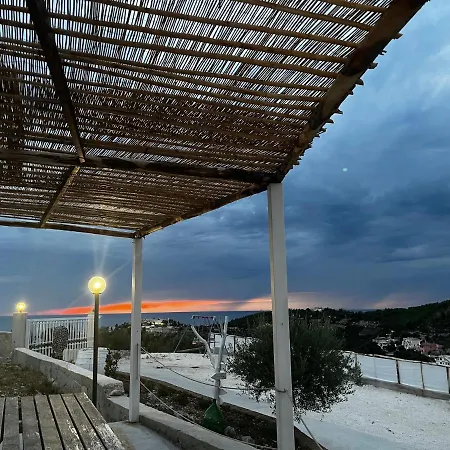 Dimorangel Oda ve Kahvaltı Peschici